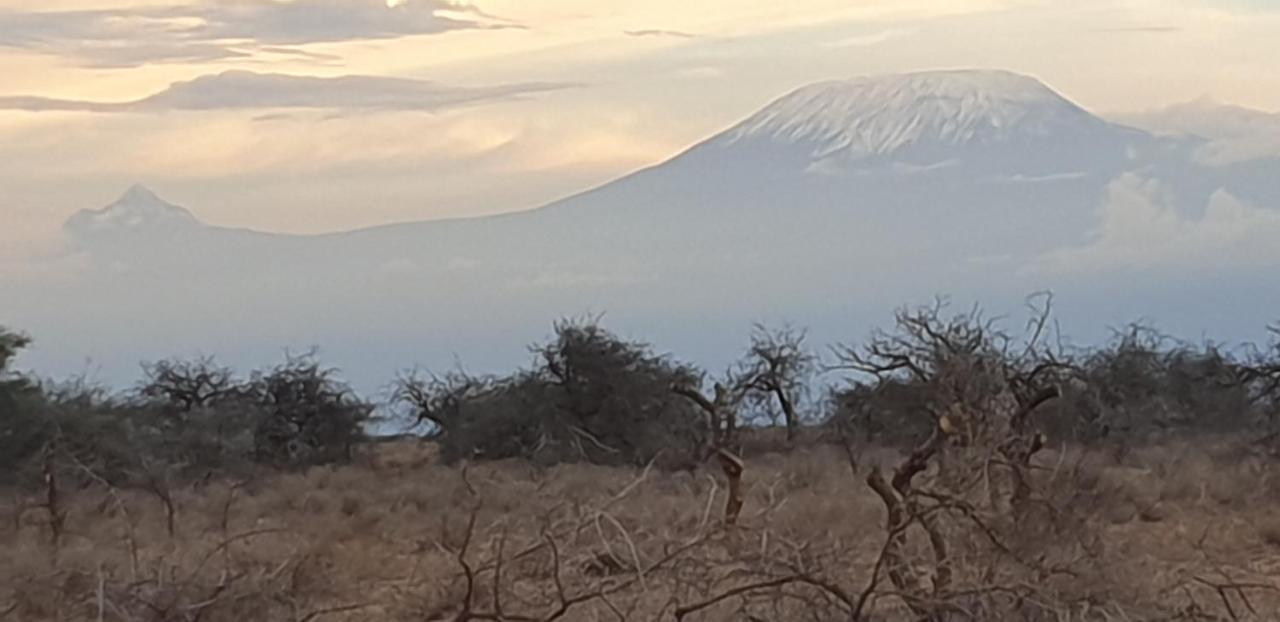 Wild Amboseli Ndovu Cottage. Экстерьер фото